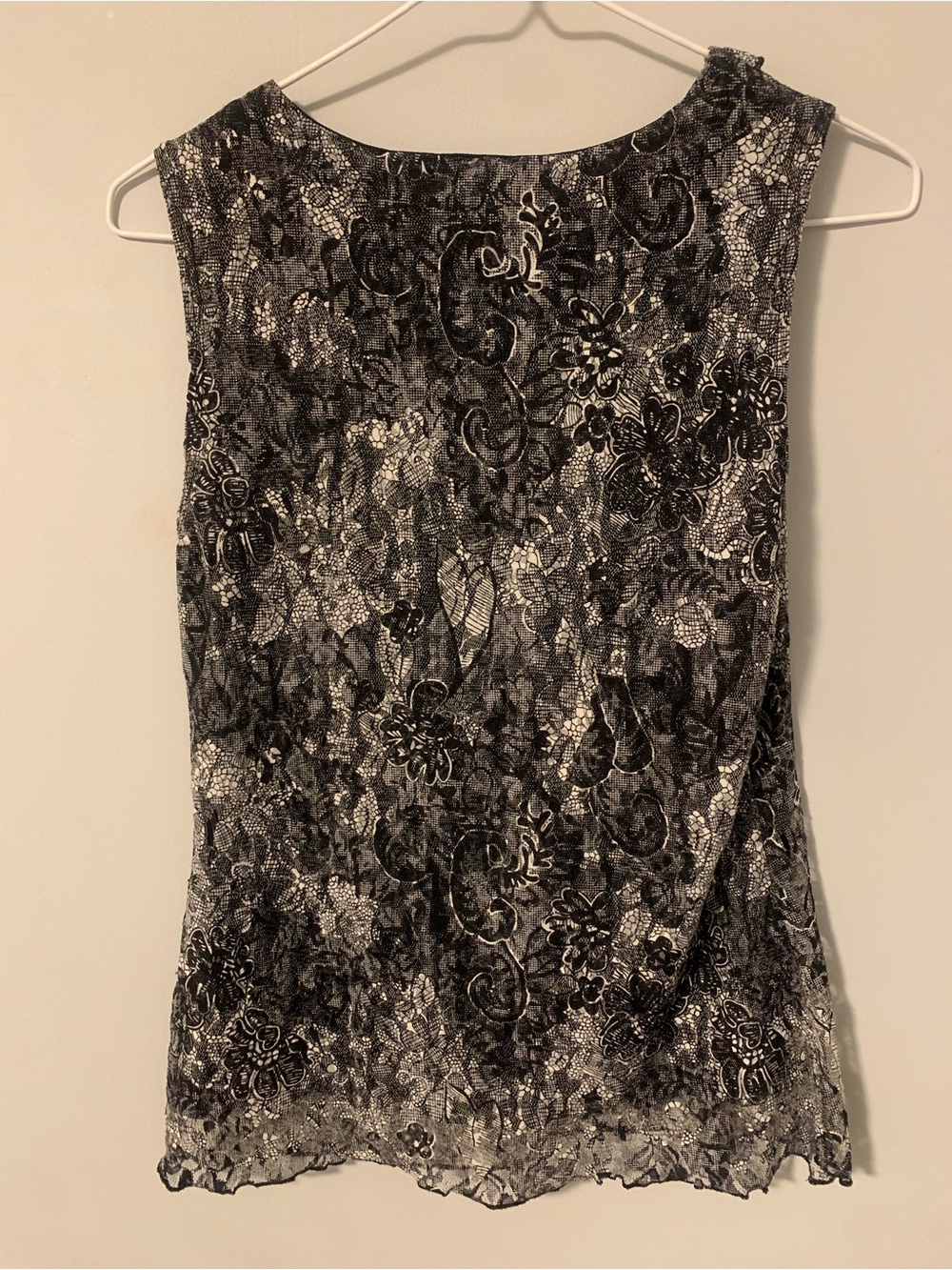 Reitmans Black & Gray Lace Ruffle Top - Picture 3 of 4